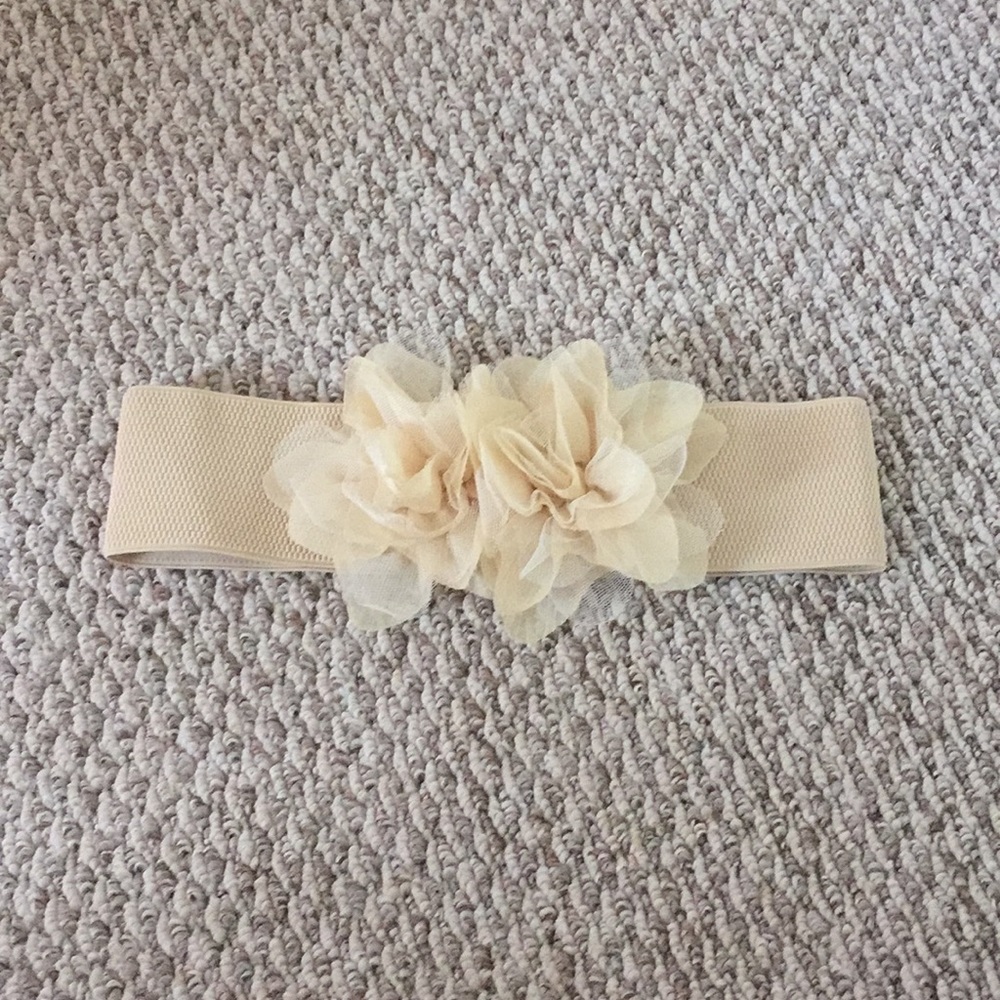 Flowery belt